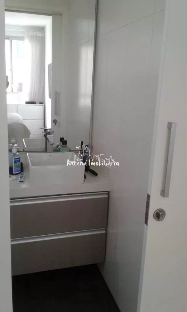 Apartamento à venda com 2 quartos, 80m² - Foto 4