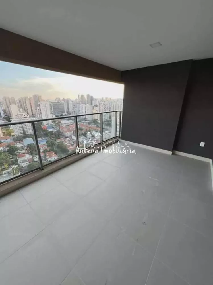 Apartamento à venda com 3 quartos, 143m² - Foto 3