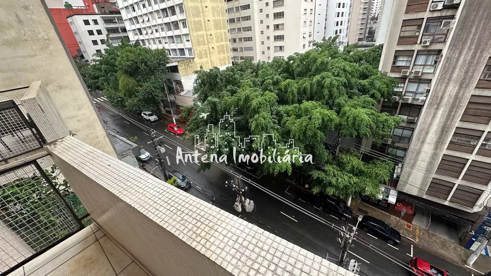 Apartamento à venda com 2 quartos, 90m² - Foto 2