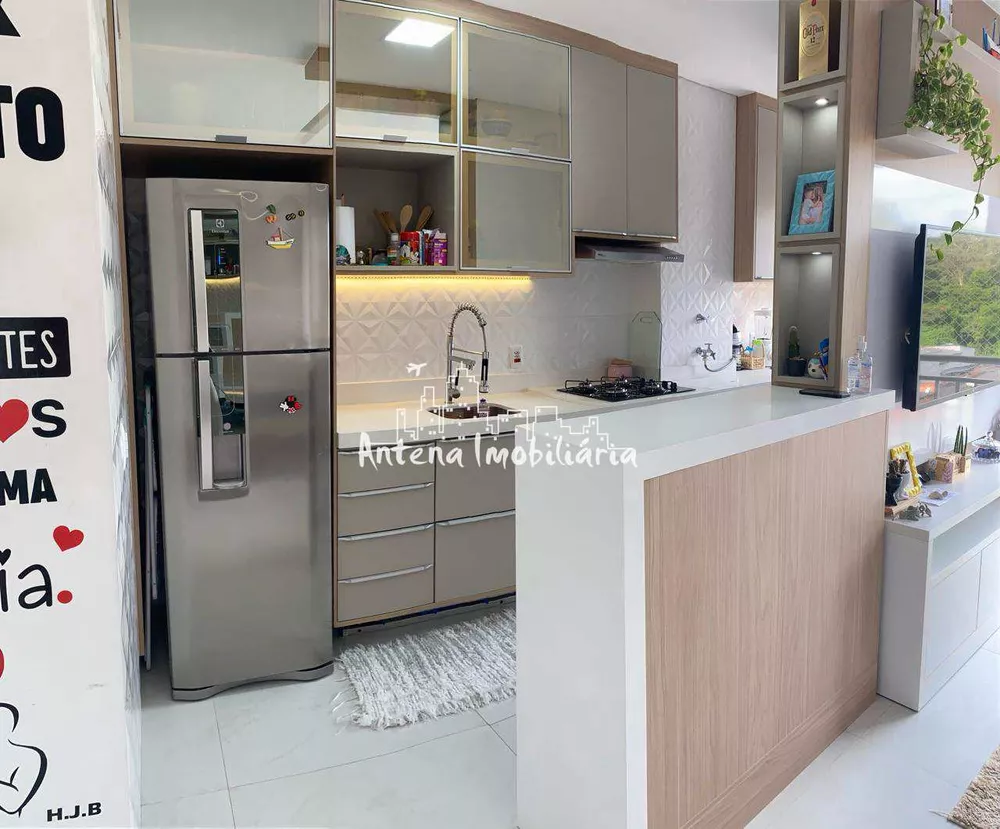 Apartamento à venda com 2 quartos, 53m² - Foto 1