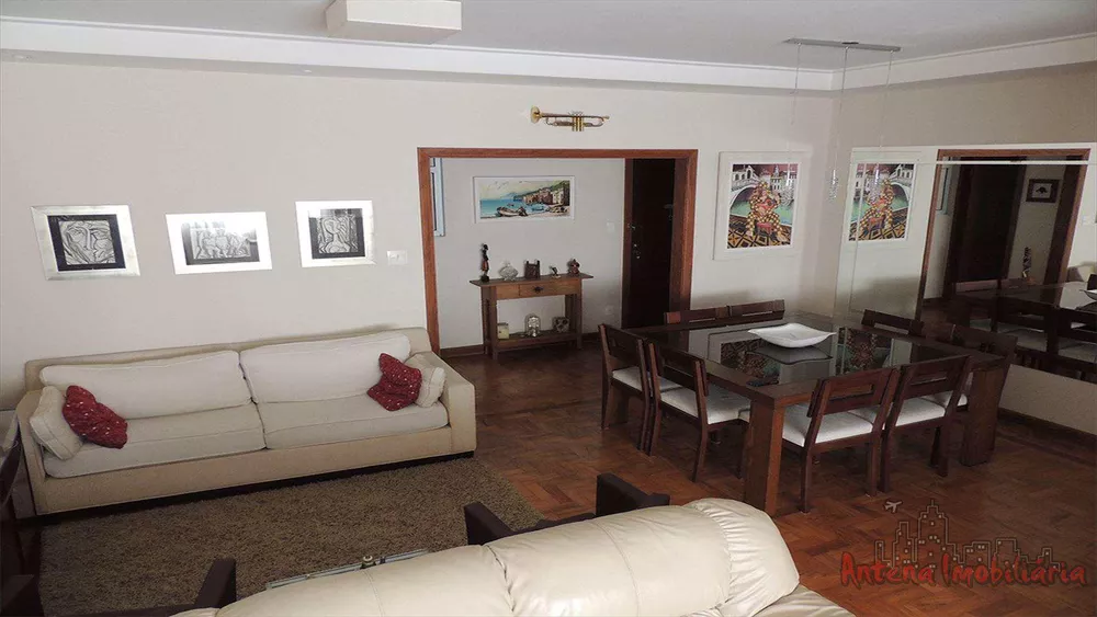 Apartamento à venda com 3 quartos, 145m² - Foto 1