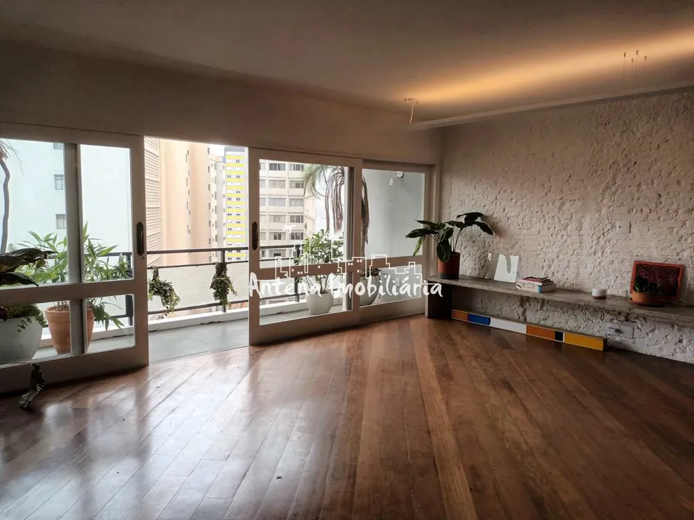 Apartamento, 3 quartos, 180 m² - Foto 1