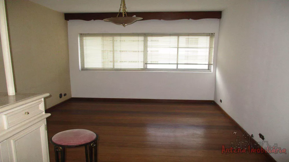 Apartamento à venda com 4 quartos, 160m² - Foto 1