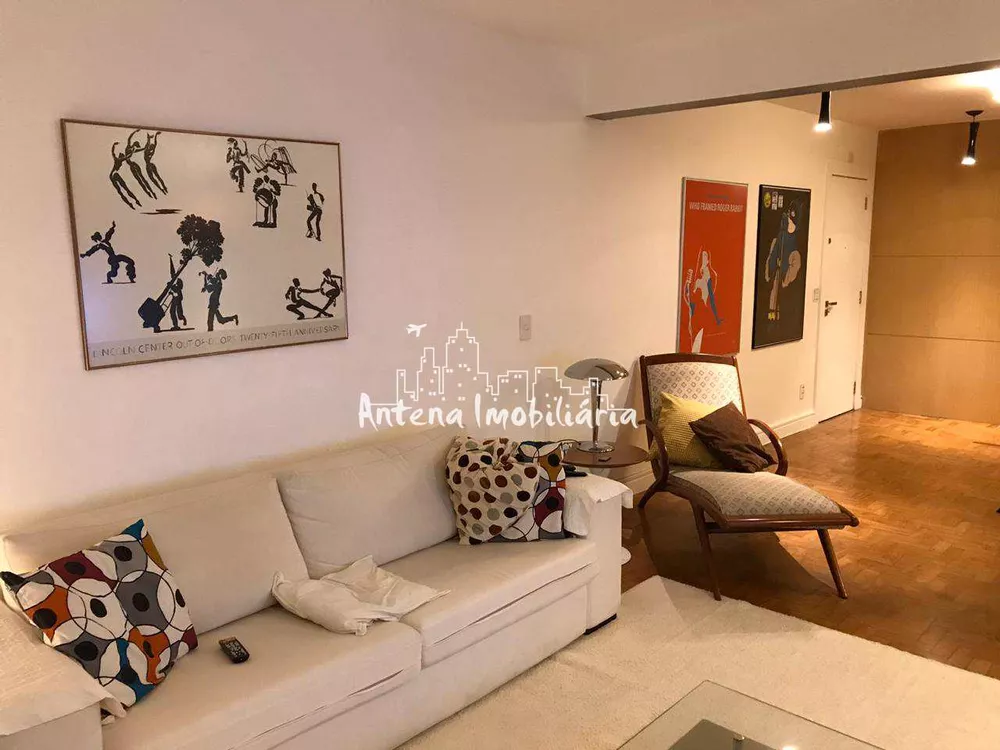 Apartamento à venda com 3 quartos, 122m² - Foto 1