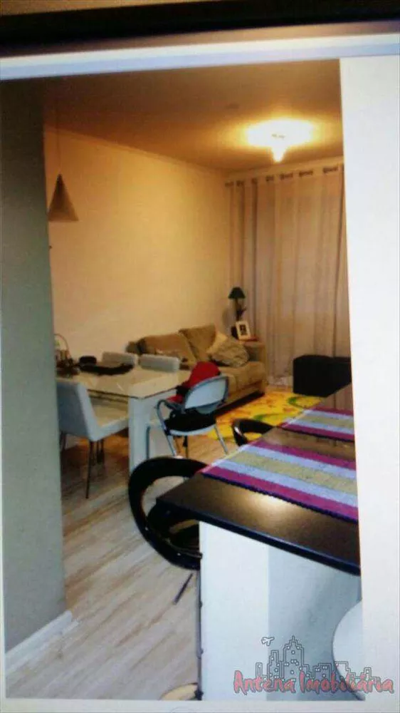 Apartamento à venda com 1 quarto, 54m² - Foto 2