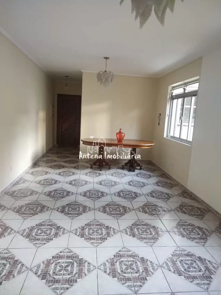 Apartamento à venda com 2 quartos, 100m² - Foto 1