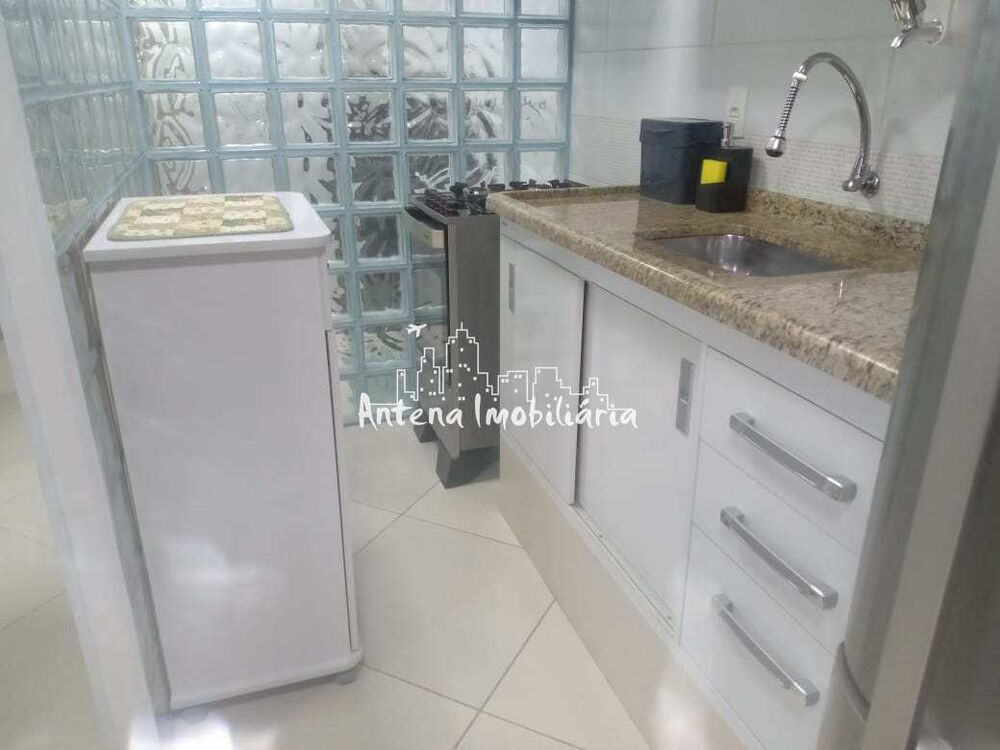 Apartamento à venda com 2 quartos, 45m² - Foto 12