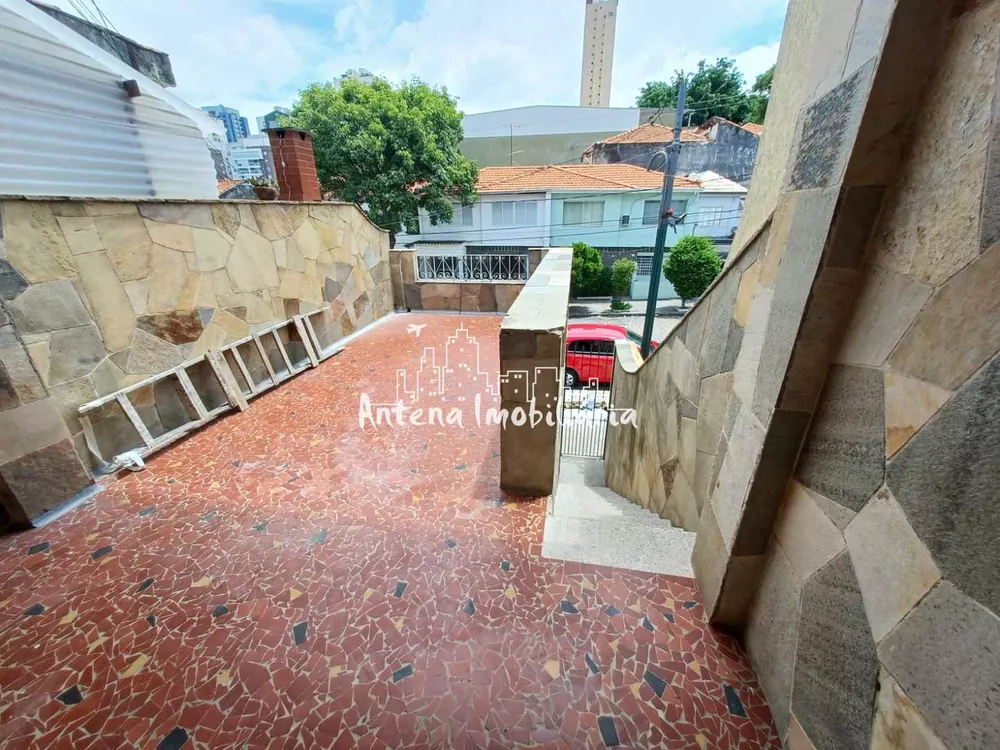 Sobrado à venda com 3 quartos, 236m² - Foto 2