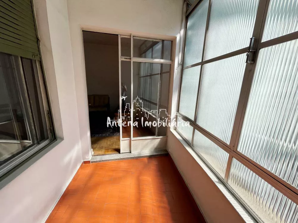 Apartamento à venda com 2 quartos, 85m² - Foto 1