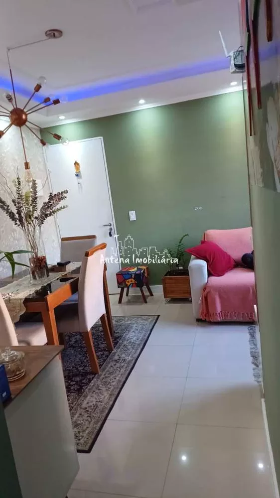 Apartamento à venda com 2 quartos, 48m² - Foto 1