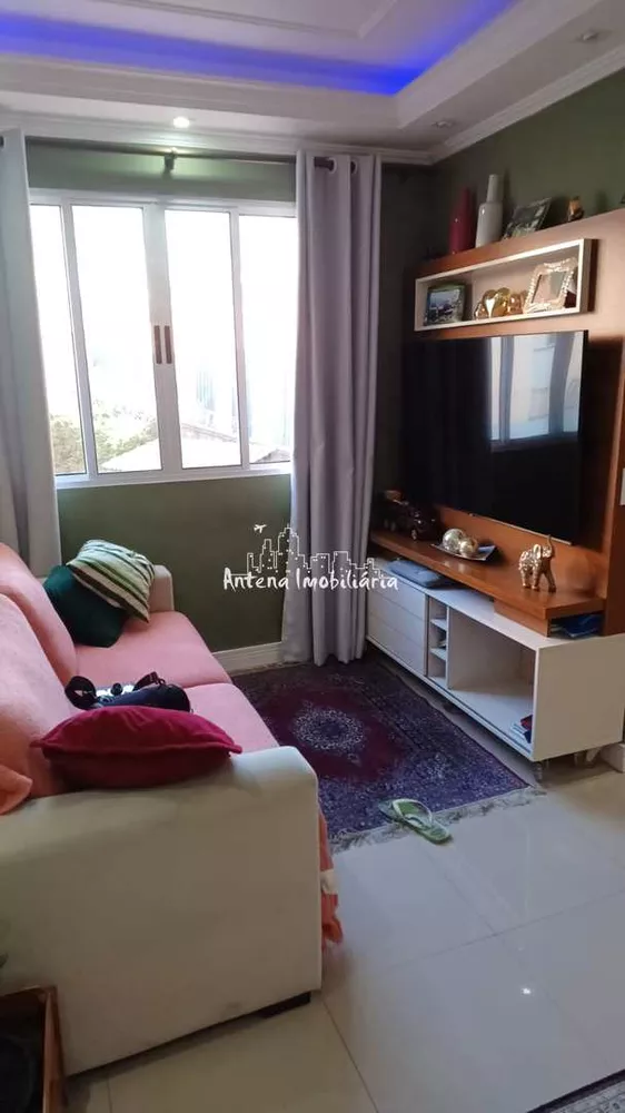 Apartamento à venda com 2 quartos, 48m² - Foto 3