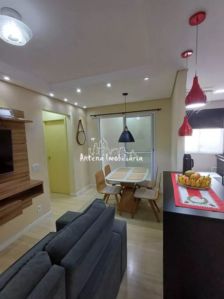 Apartamento à venda com 2 quartos, 45m² - Foto 3