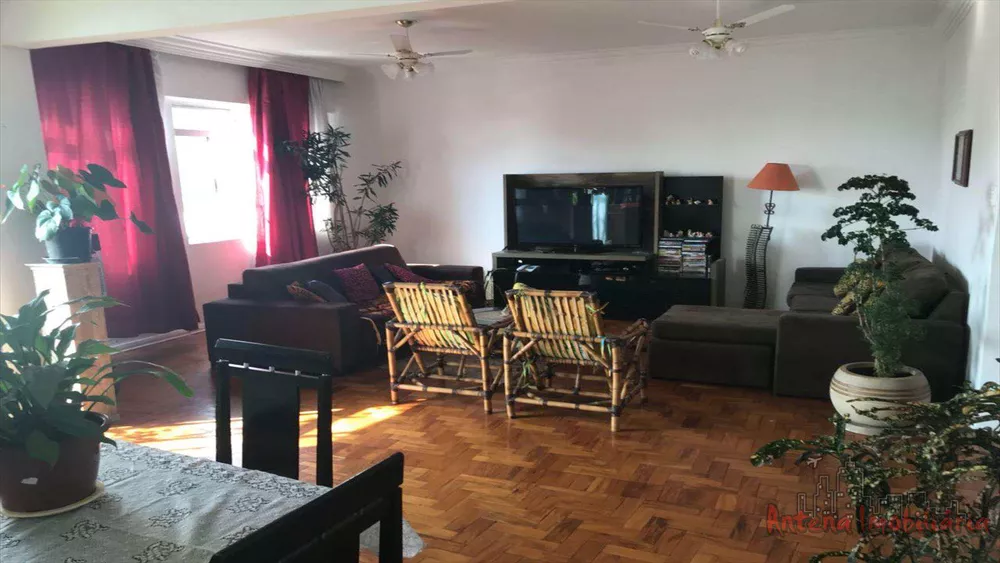 Apartamento à venda com 2 quartos, 120m² - Foto 2