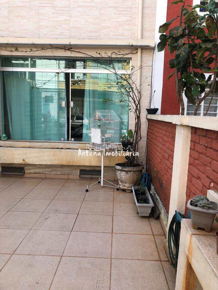 Casa, 3 quartos, 110 m² - Foto 1