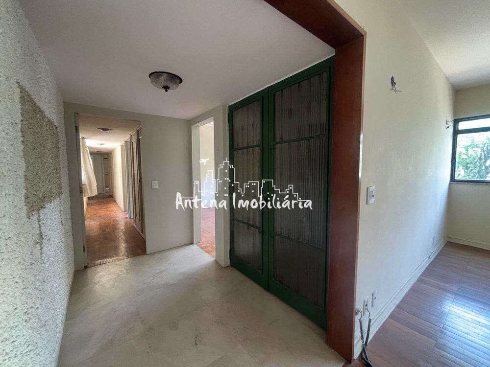 Apartamento, 3 quartos, 220 m² - Foto 2