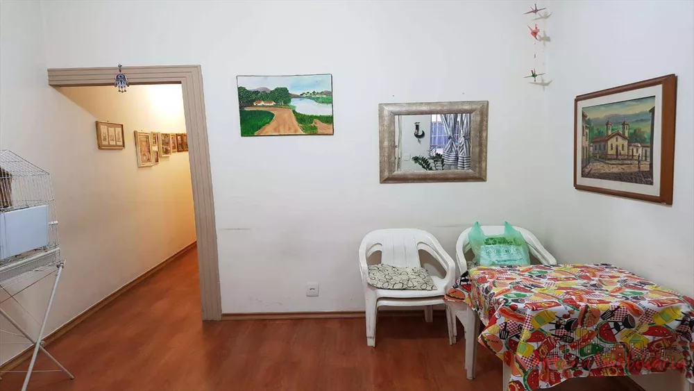 Apartamento à venda com 2 quartos, 81m² - Foto 2