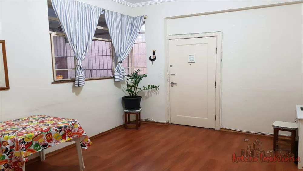 Apartamento à venda com 2 quartos, 81m² - Foto 1