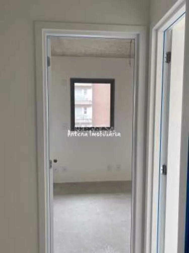 Apartamento à venda com 3 quartos, 84m² - Foto 2