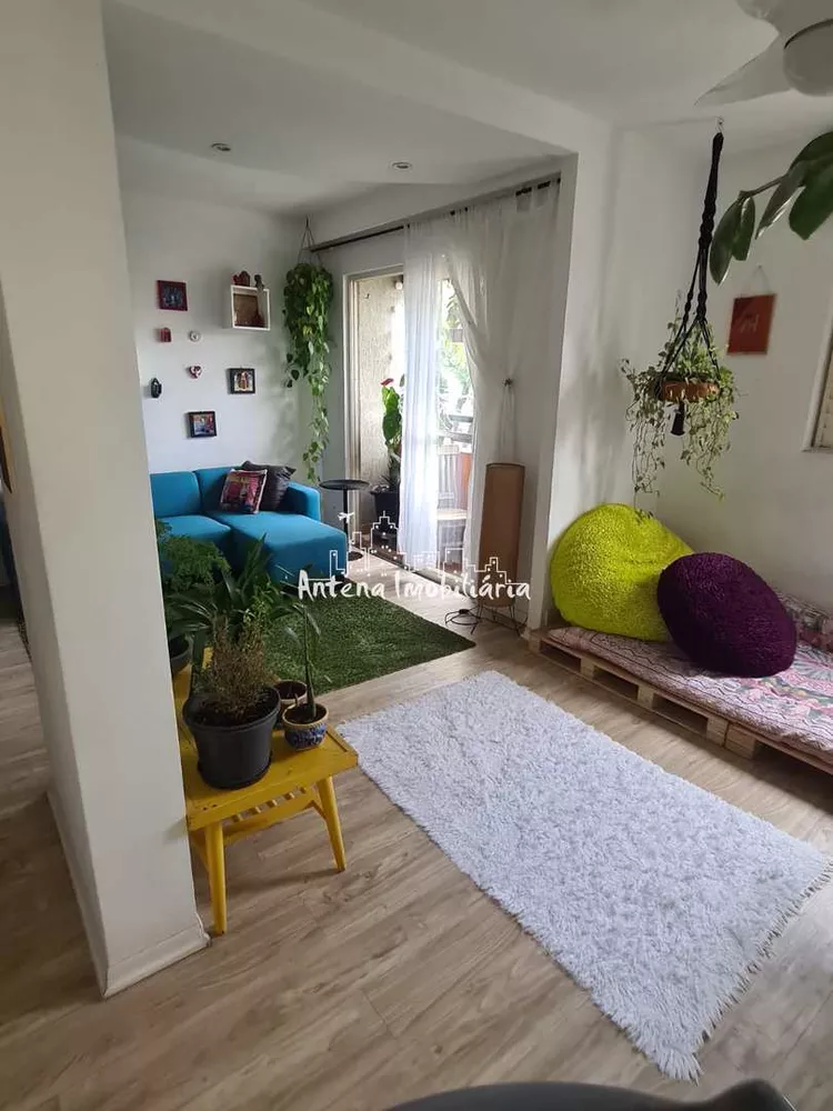 Apartamento à venda com 3 quartos, 64m² - Foto 4