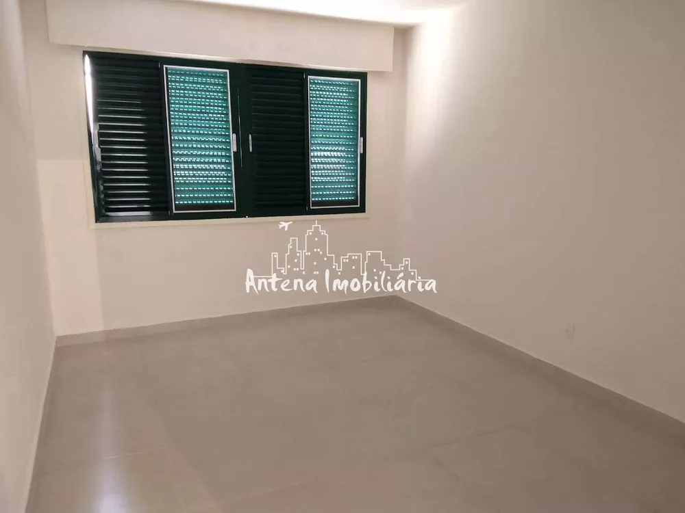 Apartamento à venda com 2 quartos, 70m² - Foto 4