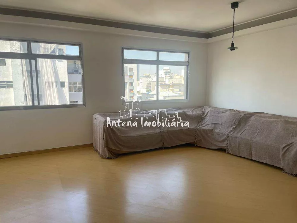 Apartamento à venda com 3 quartos, 230m² - Foto 2