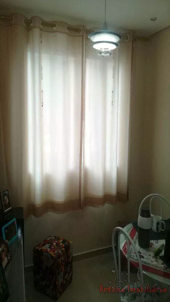 Apartamento à venda com 2 quartos, 50m² - Foto 2