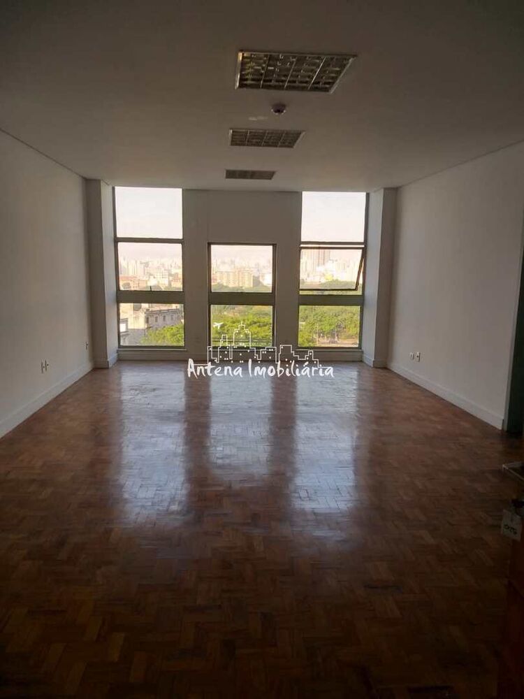 Prédio Inteiro para alugar, 42m² - Foto 1