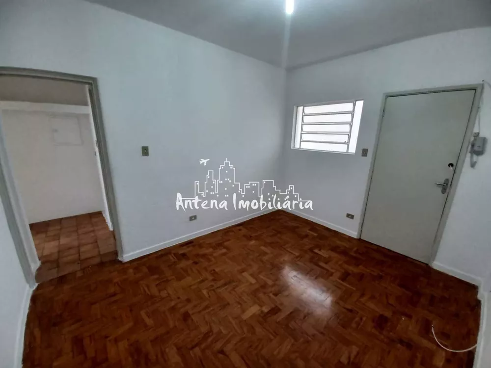 Apartamento à venda com 1 quarto, 45m² - Foto 2