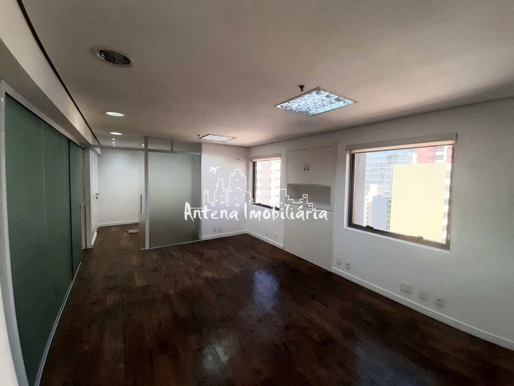 Prédio Inteiro à venda e aluguel, 70m² - Foto 2