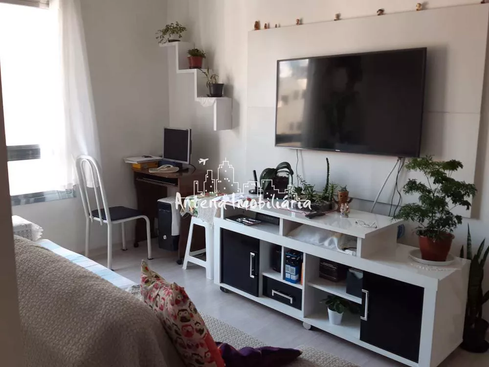 Apartamento à venda com 1 quarto, 50m² - Foto 3