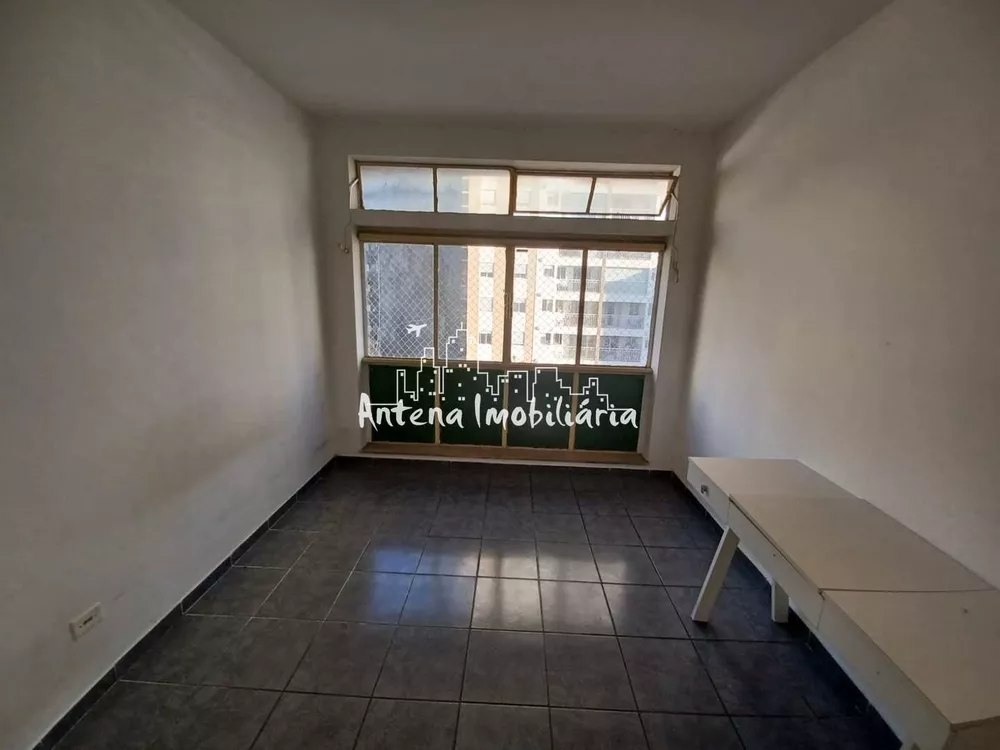 Apartamento à venda com 1 quarto, 40m² - Foto 3