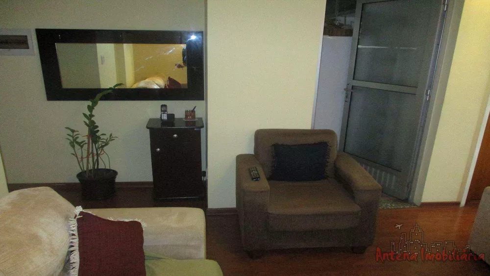 Apartamento à venda com 3 quartos, 68m² - Foto 4