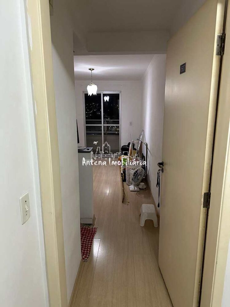 Apartamento à venda com 2 quartos, 45m² - Foto 4