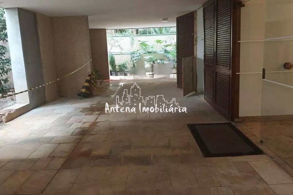Apartamento, 3 quartos, 215 m² - Foto 1