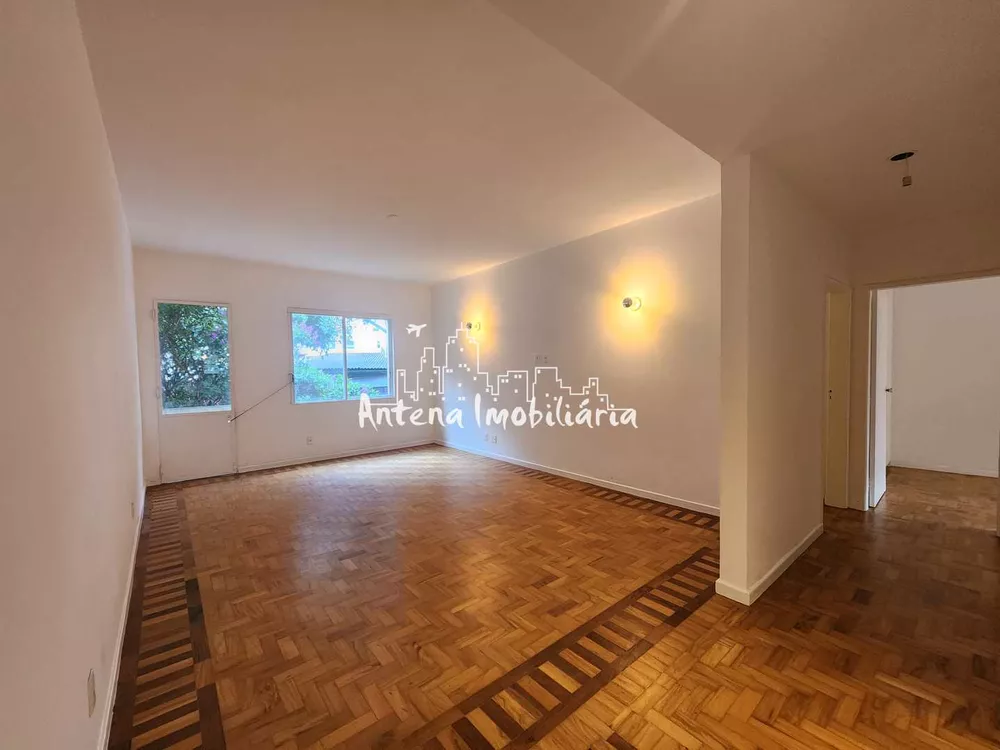 Apartamento à venda com 2 quartos, 124m² - Foto 2