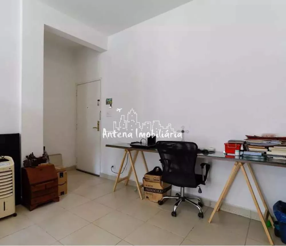 Apartamento à venda com 2 quartos, 67m² - Foto 3