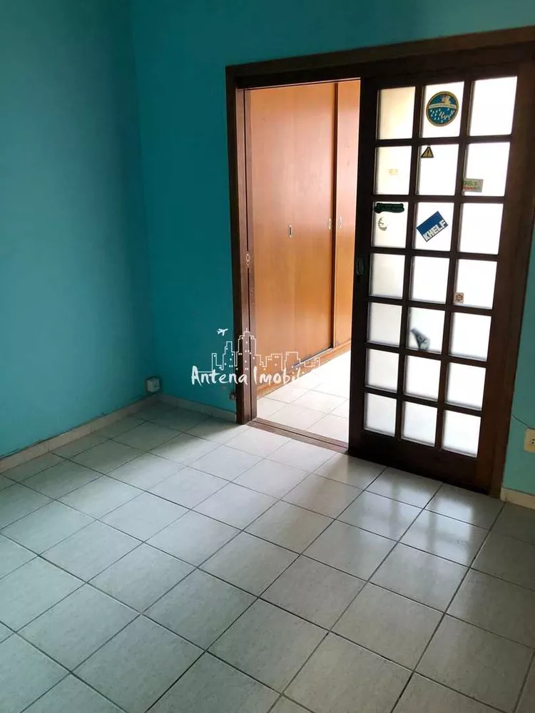 Apartamento à venda com 1 quarto, 45m² - Foto 2