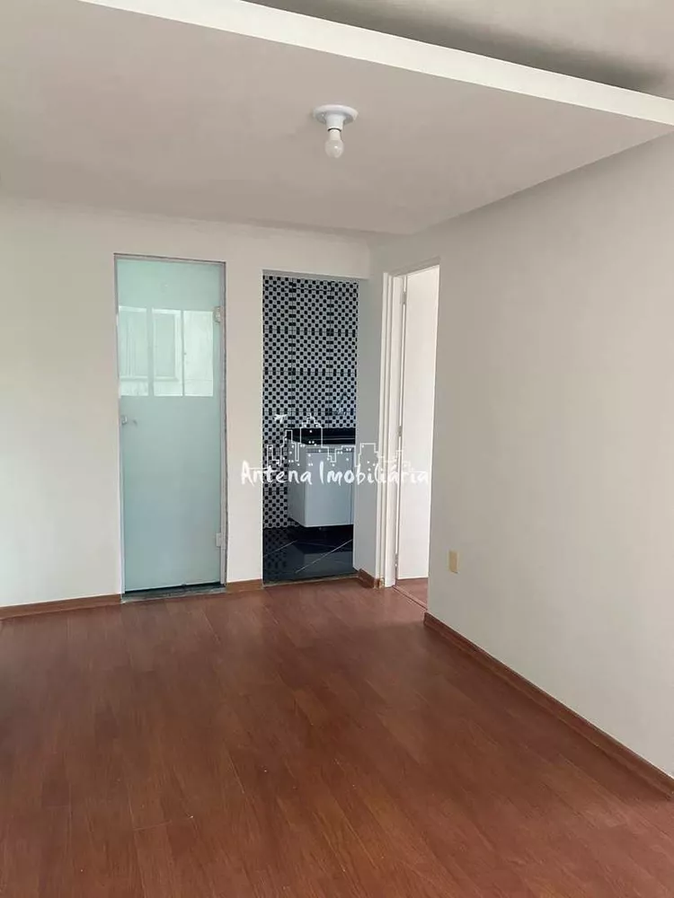 Apartamento à venda com 2 quartos, 40m² - Foto 2