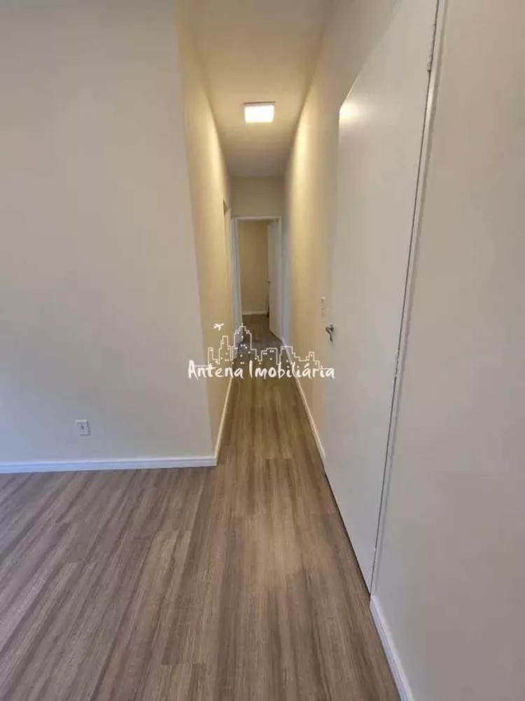 Apartamento à venda com 2 quartos, 45m² - Foto 2