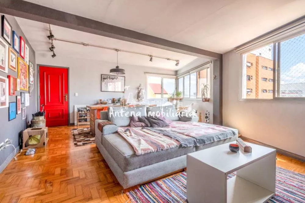 Apartamento à venda com 3 quartos, 105m² - Foto 1