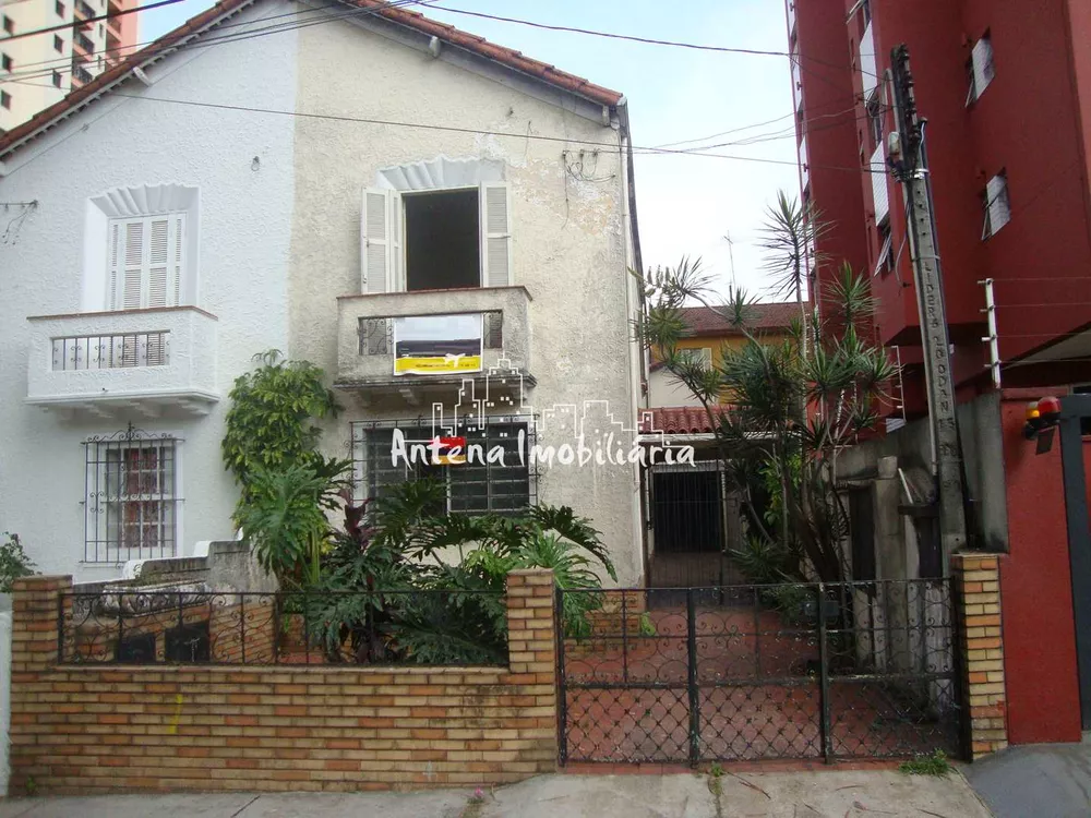 Sobrado à venda com 4 quartos, 175m² - Foto 1