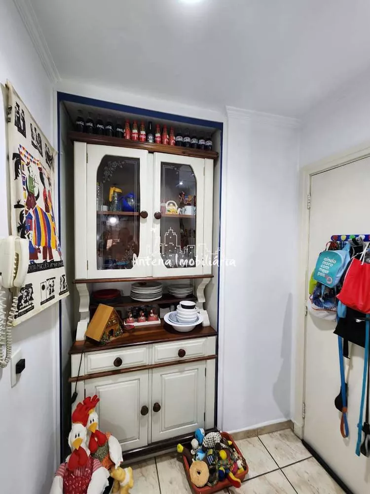 Apartamento à venda com 1 quarto, 50m² - Foto 4