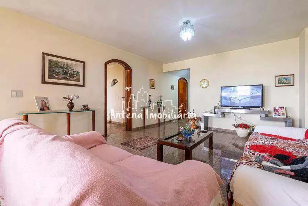 Apartamento à venda com 2 quartos, 207m² - Foto 1