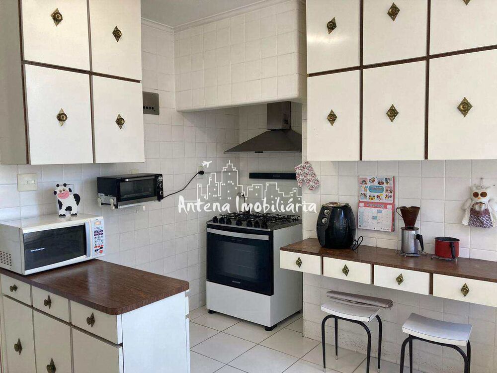 Apartamento, 4 quartos, 275 m² - Foto 2