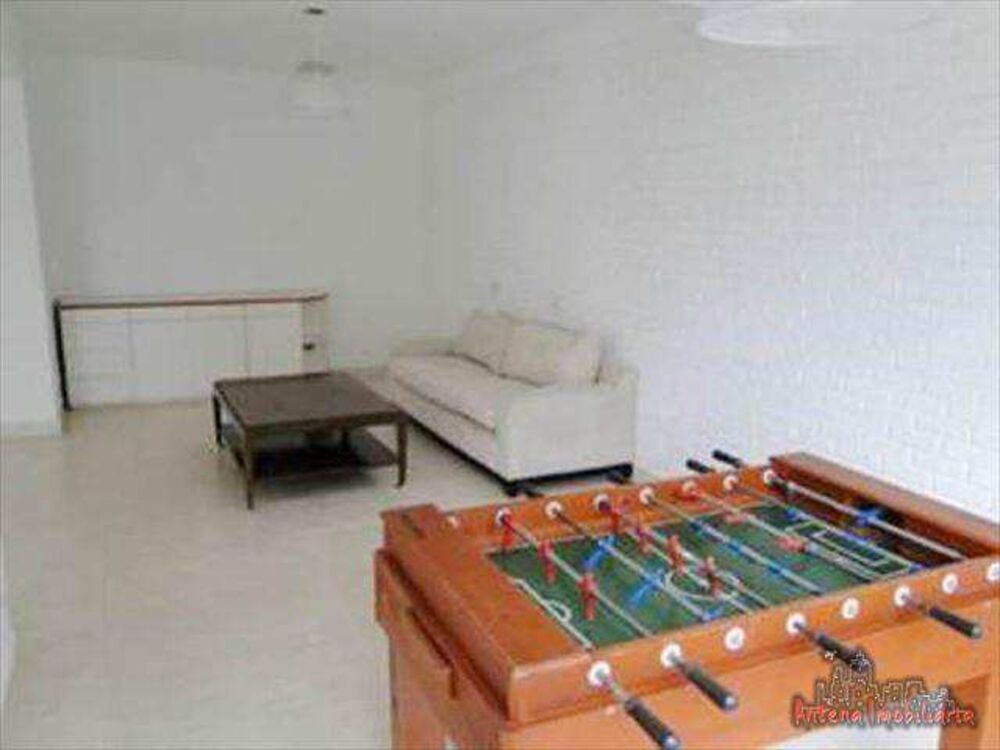 Casa à venda com 4 quartos, 550m² - Foto 4