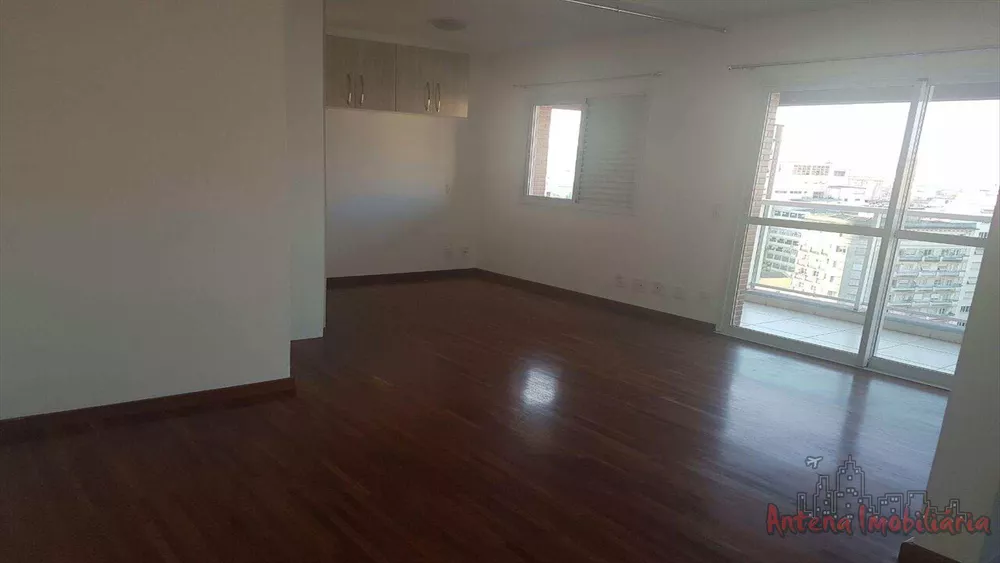 Apartamento à venda com 1 quarto, 41m² - Foto 3