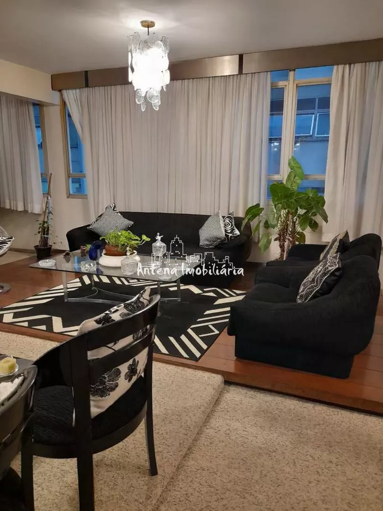 Apartamento à venda com 3 quartos, 170m² - Foto 2