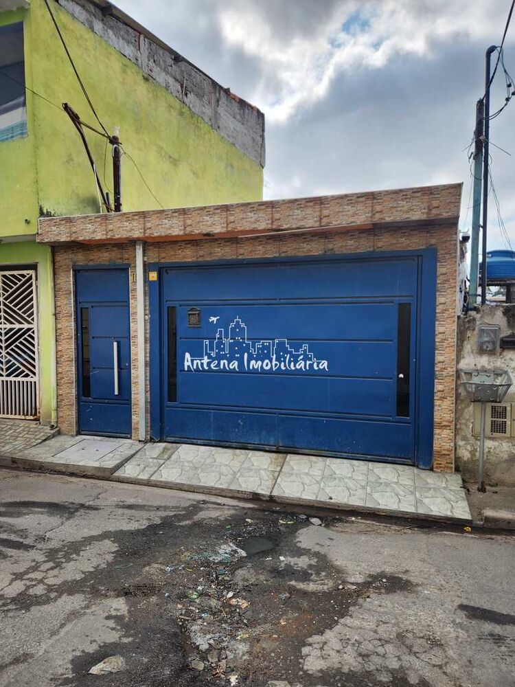 Casa à venda com 2 quartos, 90m² - Foto 4