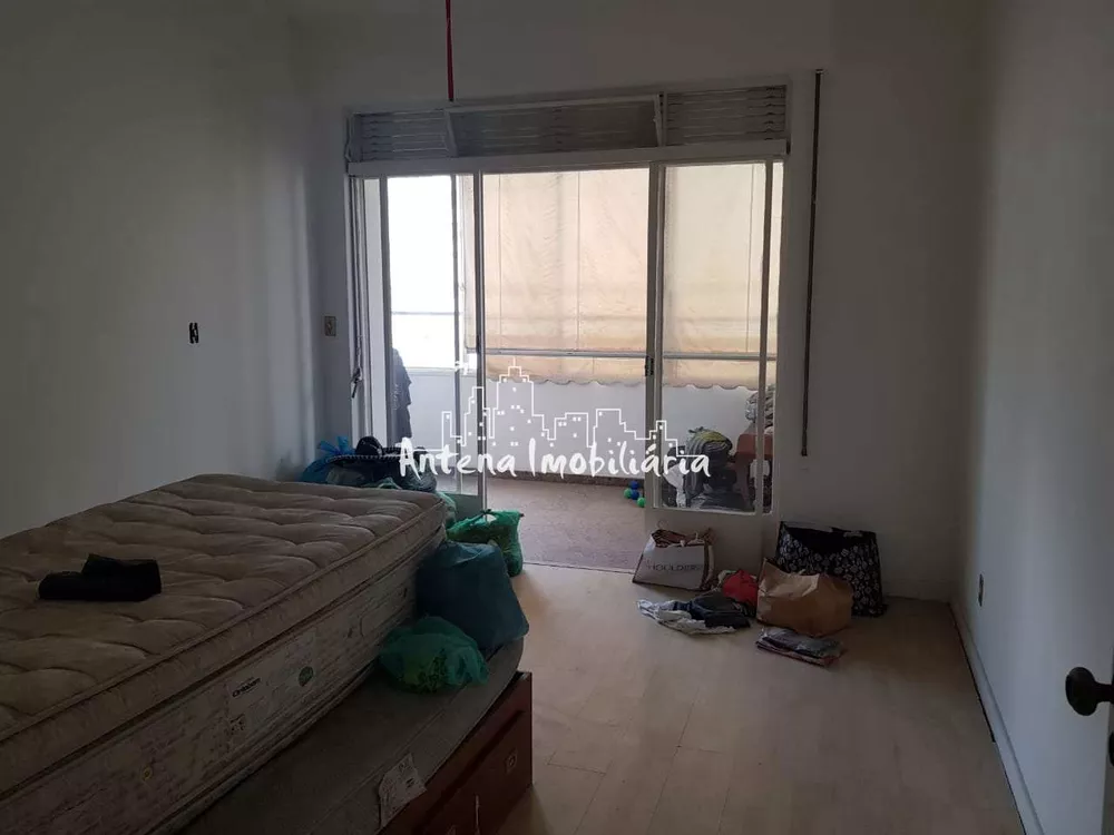 Apartamento à venda com 3 quartos, 170m² - Foto 4