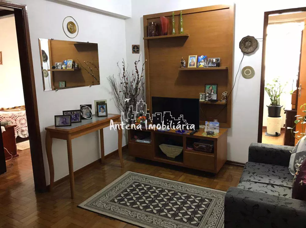 Apartamento à venda com 1 quarto, 42m² - Foto 1